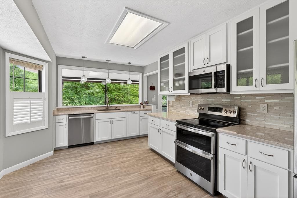 401 Mountain Rivers Road, Mineral Bluff GA 30559 - Photo