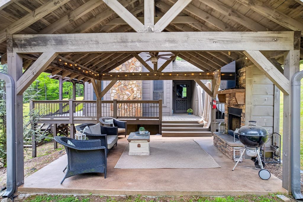 353 Sunrise Road, Blue Ridge GA 30513 - Photo