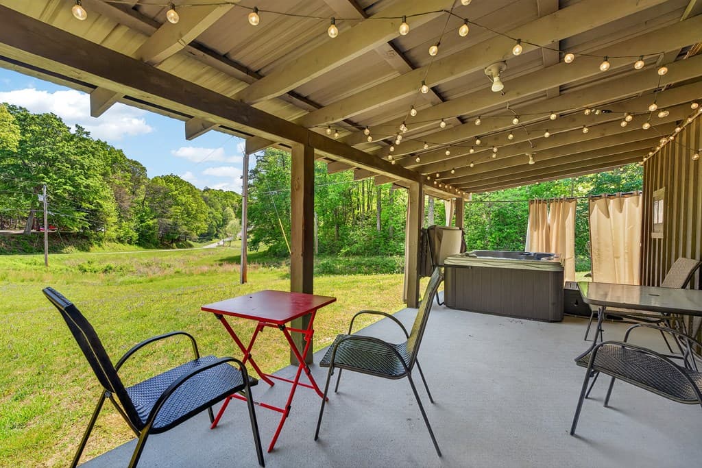 353 Sunrise Road, Blue Ridge GA 30513 - Photo