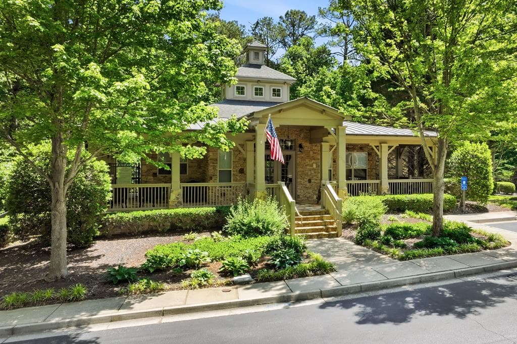3150 Woodwalk Drive, Atlanta GA 30339 - Photo