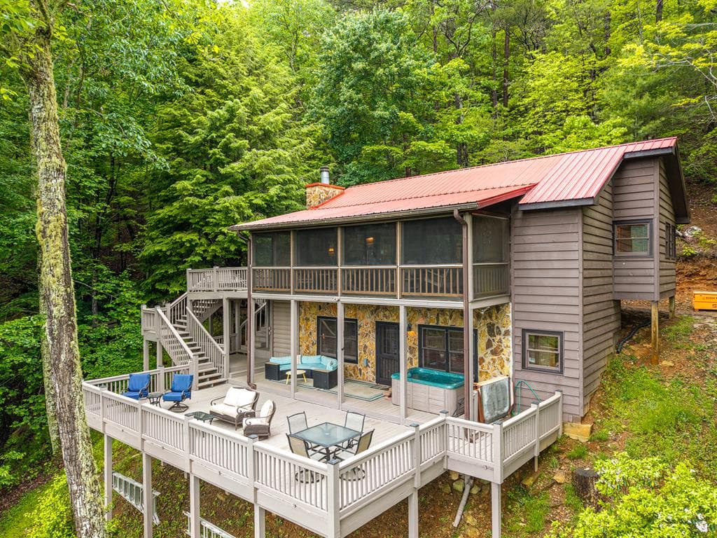 399 Laurel Mountain Road, Blue Ridge GA 30513 - Photo