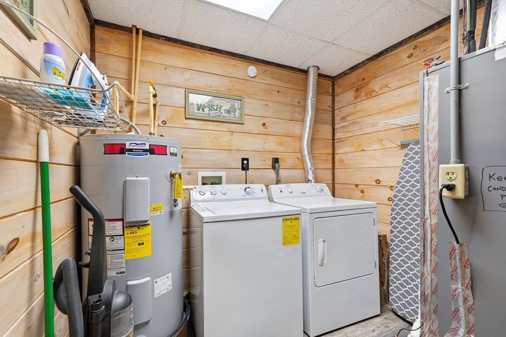 399 Laurel Mountain Road, Blue Ridge GA 30513 - Photo