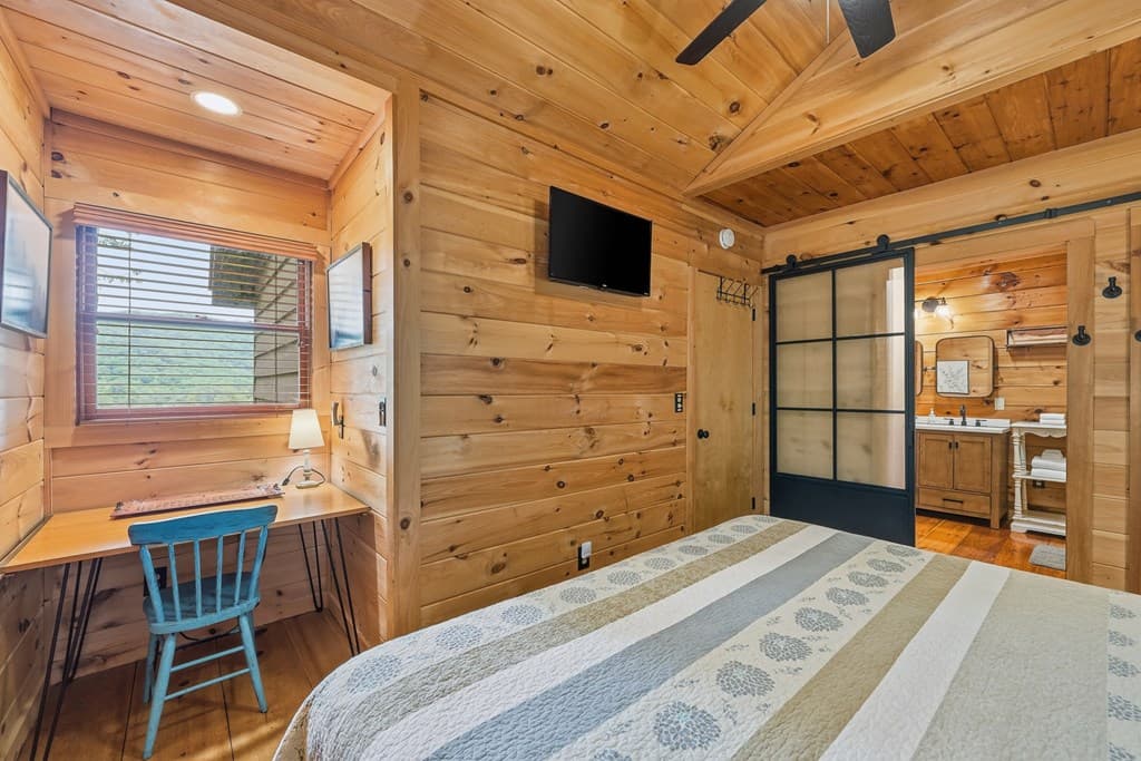 399 Laurel Mountain Road, Blue Ridge GA 30513 - Photo