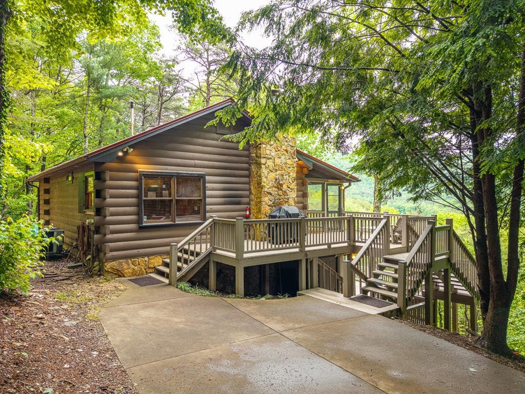 399 Laurel Mountain Road, Blue Ridge GA 30513 - Photo