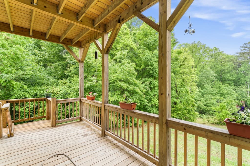 1060 Chatuge Village Circle, Hayesville NC 28904 - Photo