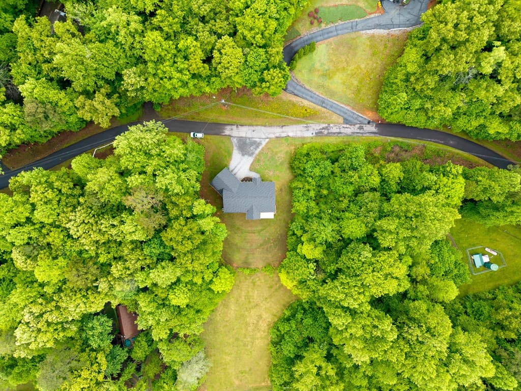 1060 Chatuge Village Circle, Hayesville NC 28904 - Photo