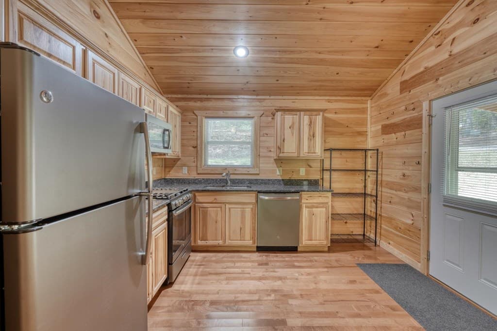 100 Fern Cove Lane, Murphy NC 28906 - Photo