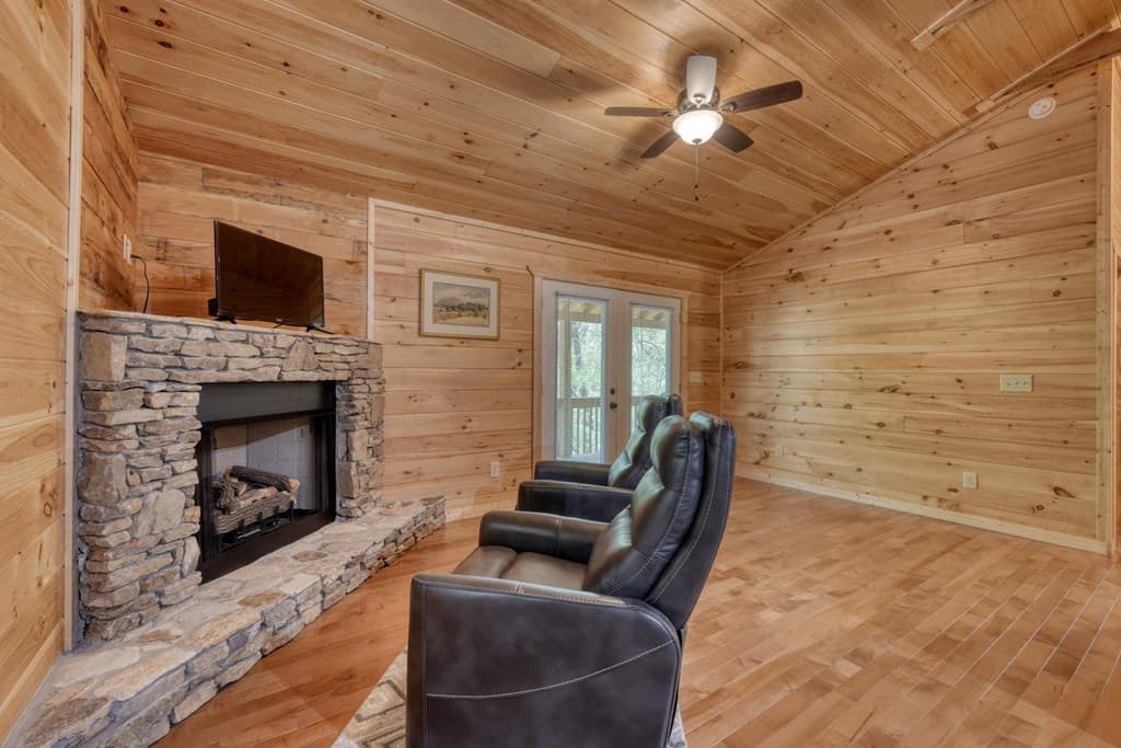 100 Fern Cove Lane, Murphy NC 28906 - Photo