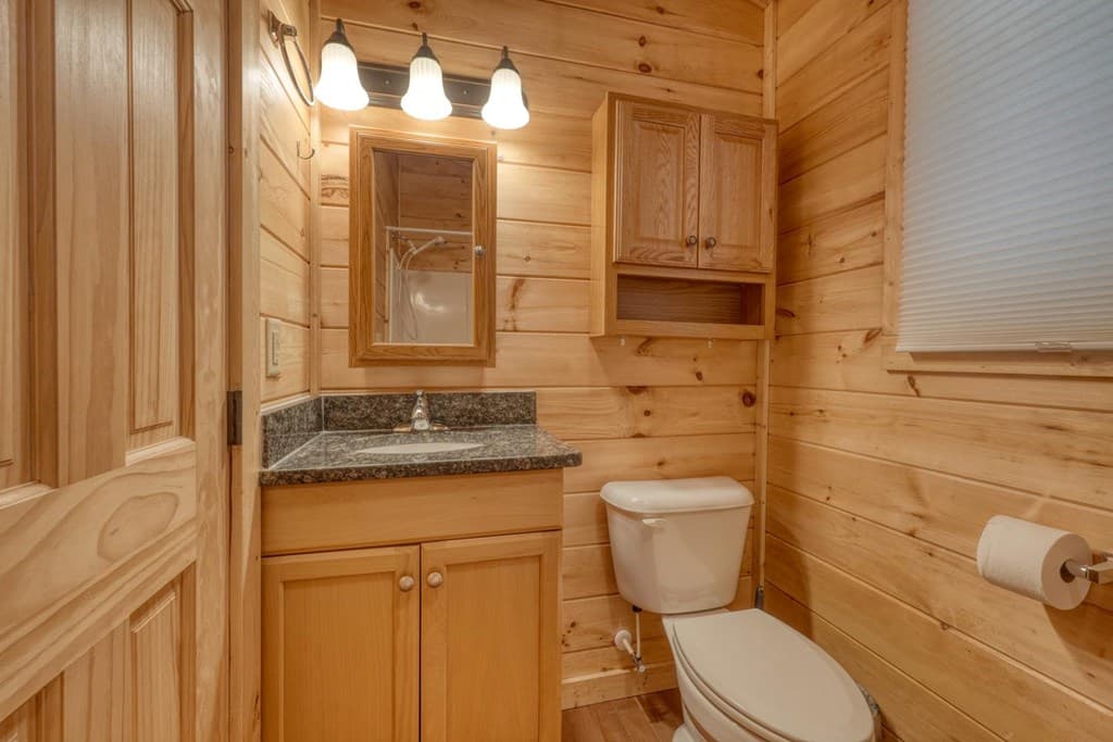 100 Fern Cove Lane, Murphy NC 28906 - Photo