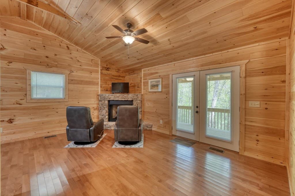 100 Fern Cove Lane, Murphy NC 28906 - Photo
