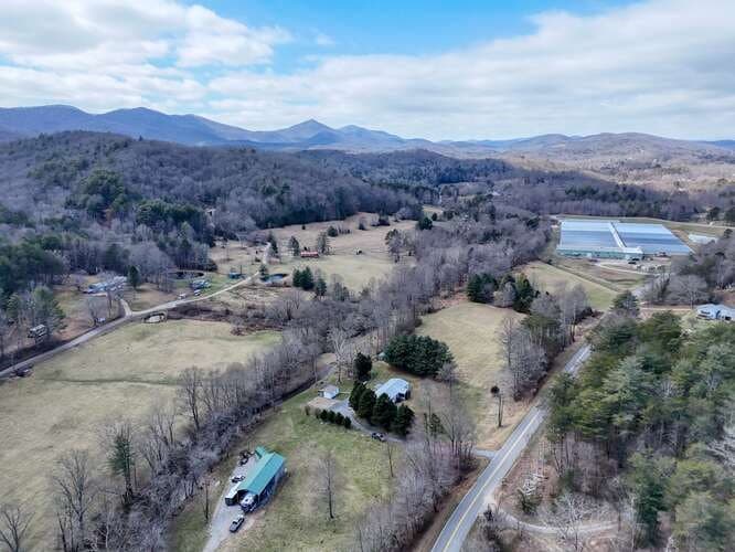 5359 Owltown Road, Blairsville GA 30512 - Photo