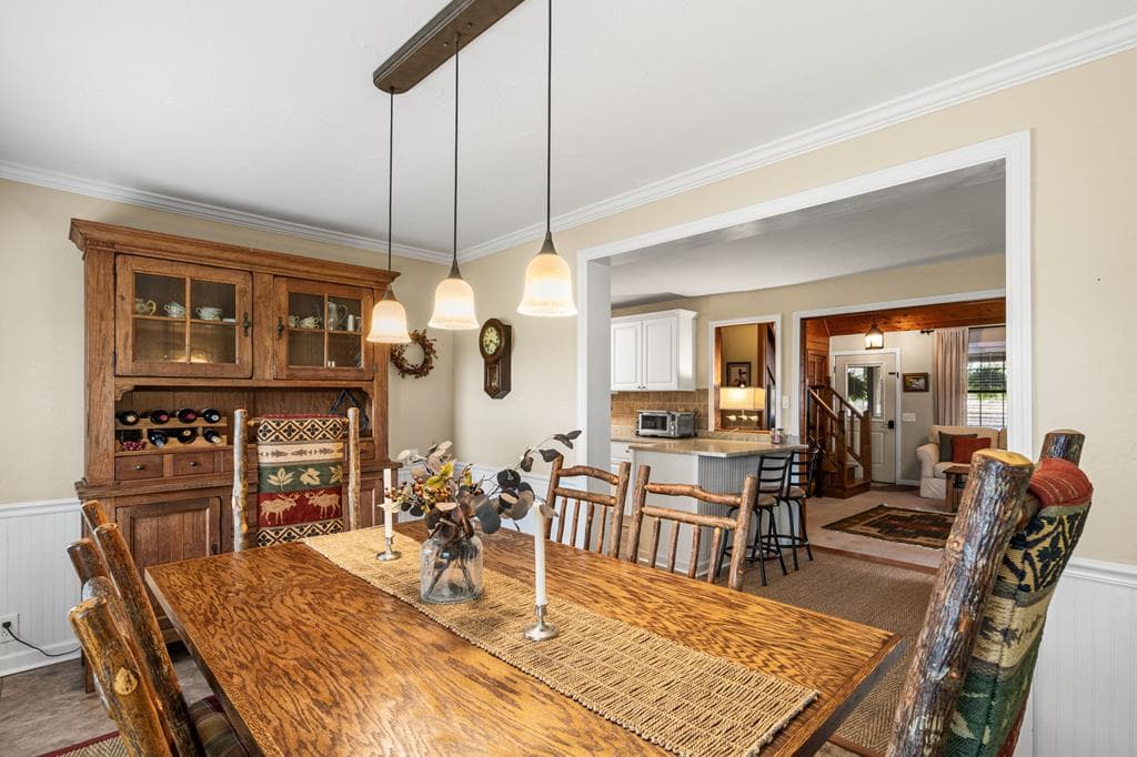 219 Lakeview Dr, Hayesville NC 28904 - Photo