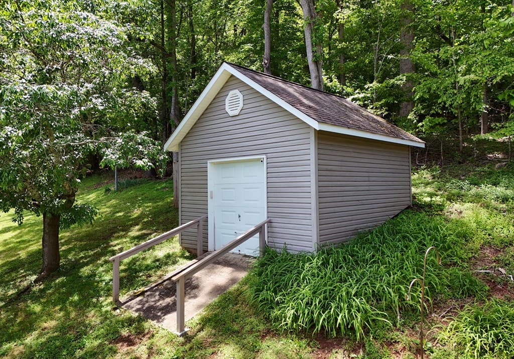 6000 Robinson Road, Young Harris GA 30582 - Photo