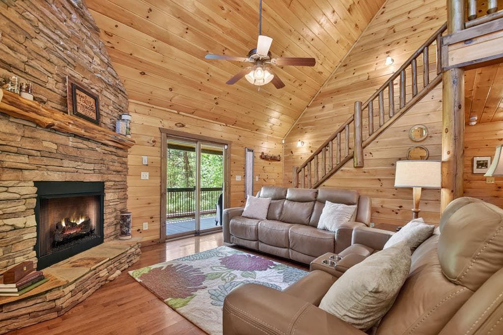34 Dallas Lane, Blue Ridge GA 30513 - Photo