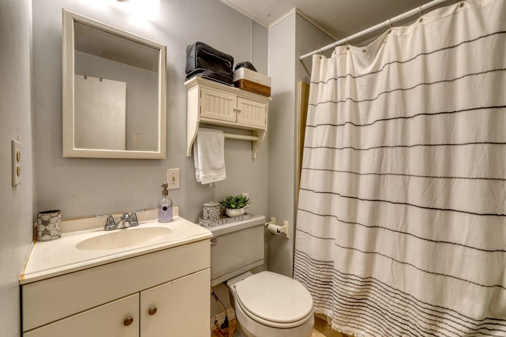 455 N Forest Circle, Blairsville GA 30512 - Photo