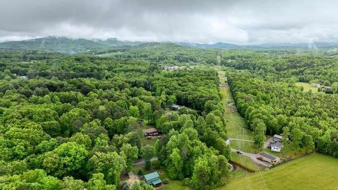 455 N Forest Circle, Blairsville GA 30512 - Photo