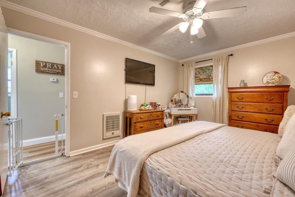455 N Forest Circle, Blairsville GA 30512 - Photo