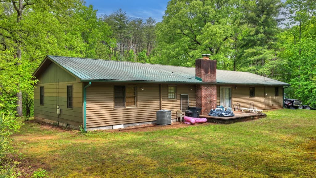 388 Jones Street, Blue Ridge GA 30513 - Photo