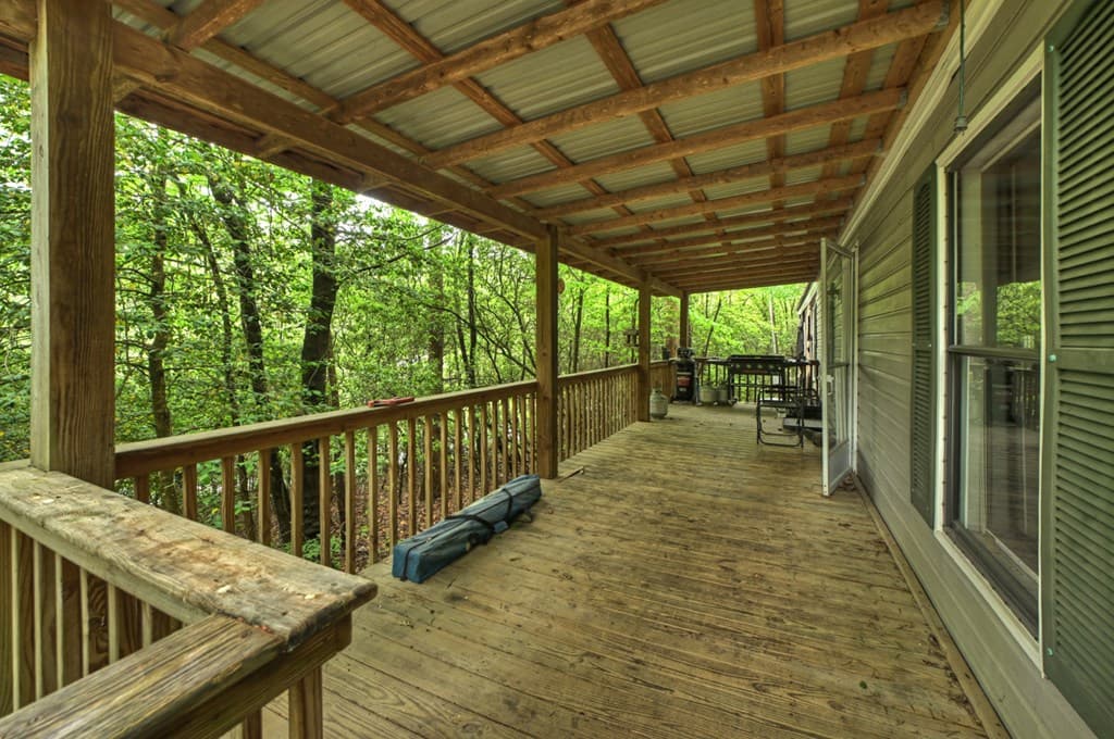 388 Jones Street, Blue Ridge GA 30513 - Photo