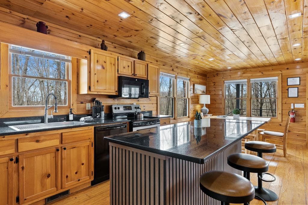 48 Timber Ridge Road, Blue Ridge GA 30513 - Photo