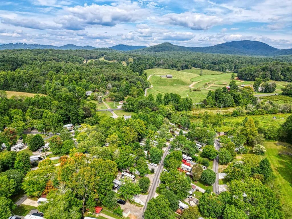 67 Apache Bend Road, Blairsville GA 30512 - Photo