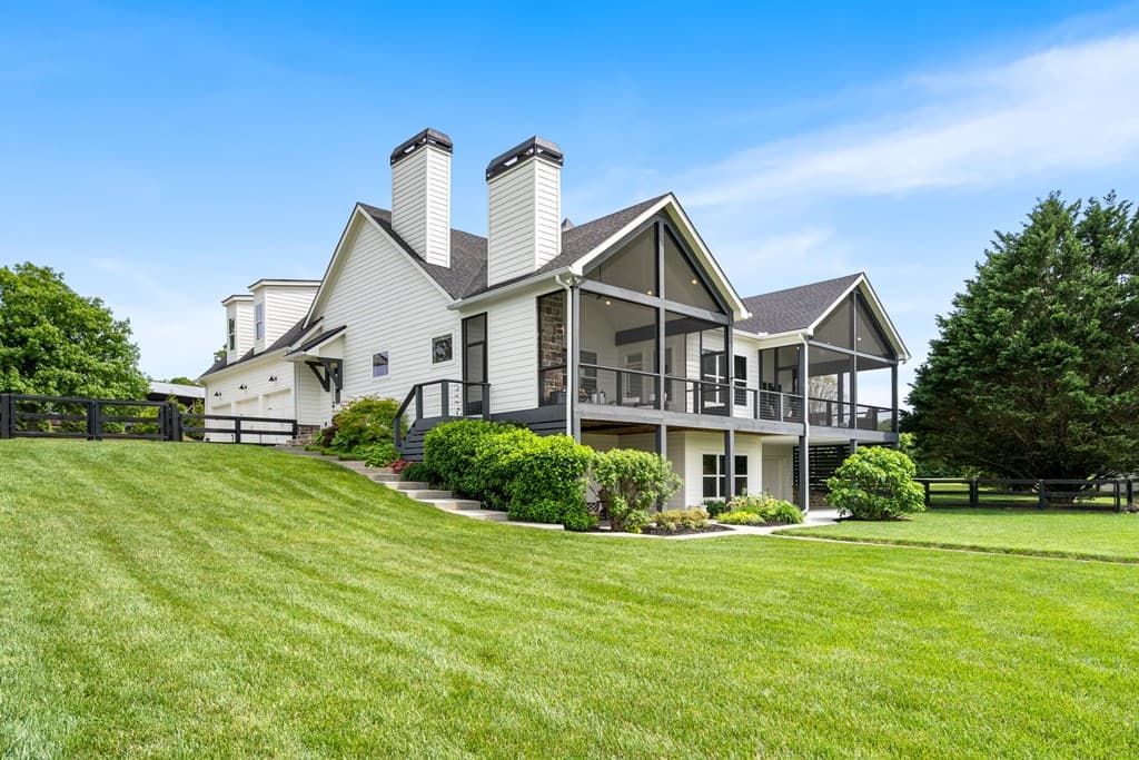 275 Bell Creek Cove Road, Hiawassee GA 30546 - Photo