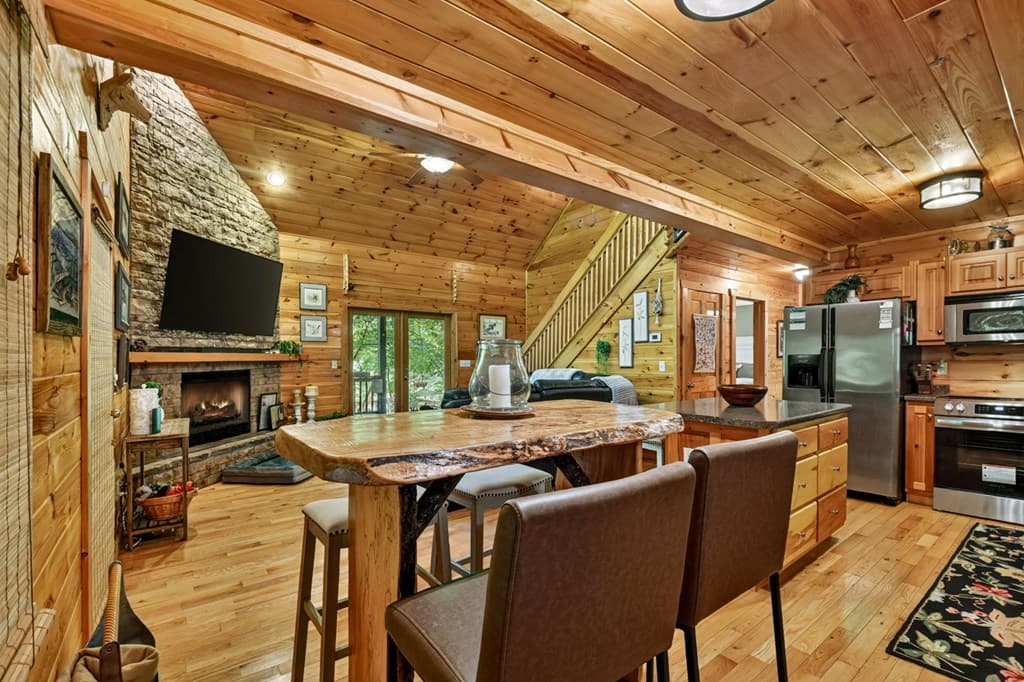 658 Navaho Way, Ellijay GA 30540 - Photo