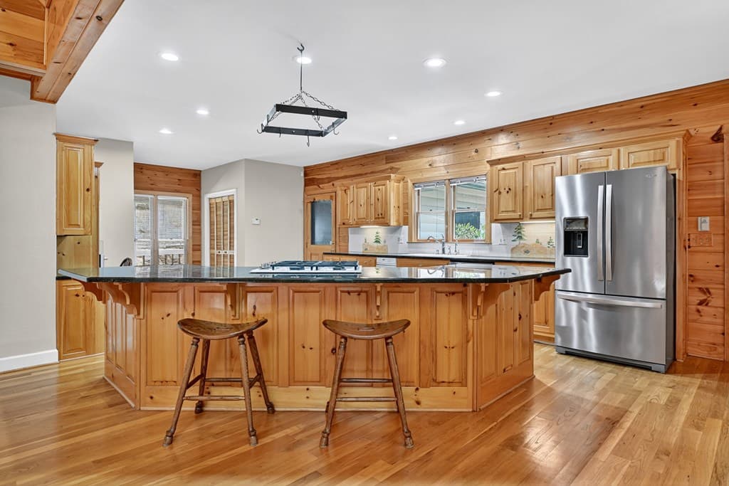 88 Pauls Lane, Ellijay GA 30536 - Photo