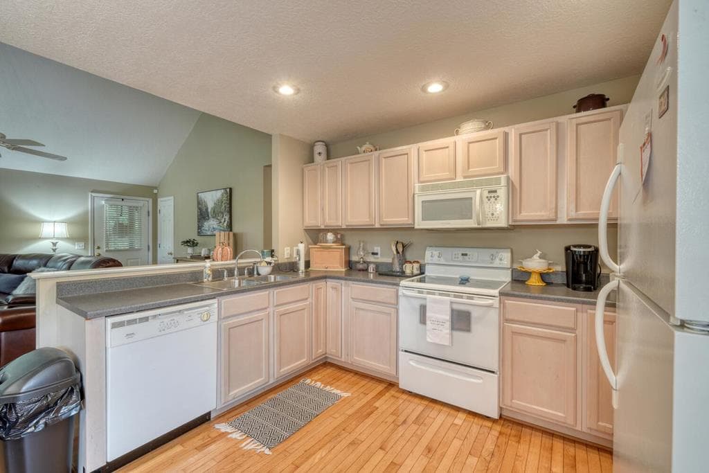 2532 Hunter Road, Hiawassee GA 30546 - Photo