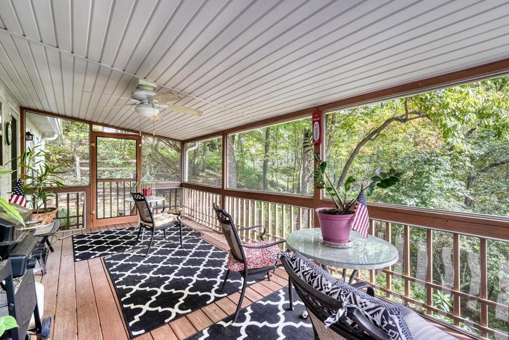2532 Hunter Road, Hiawassee GA 30546 - Photo