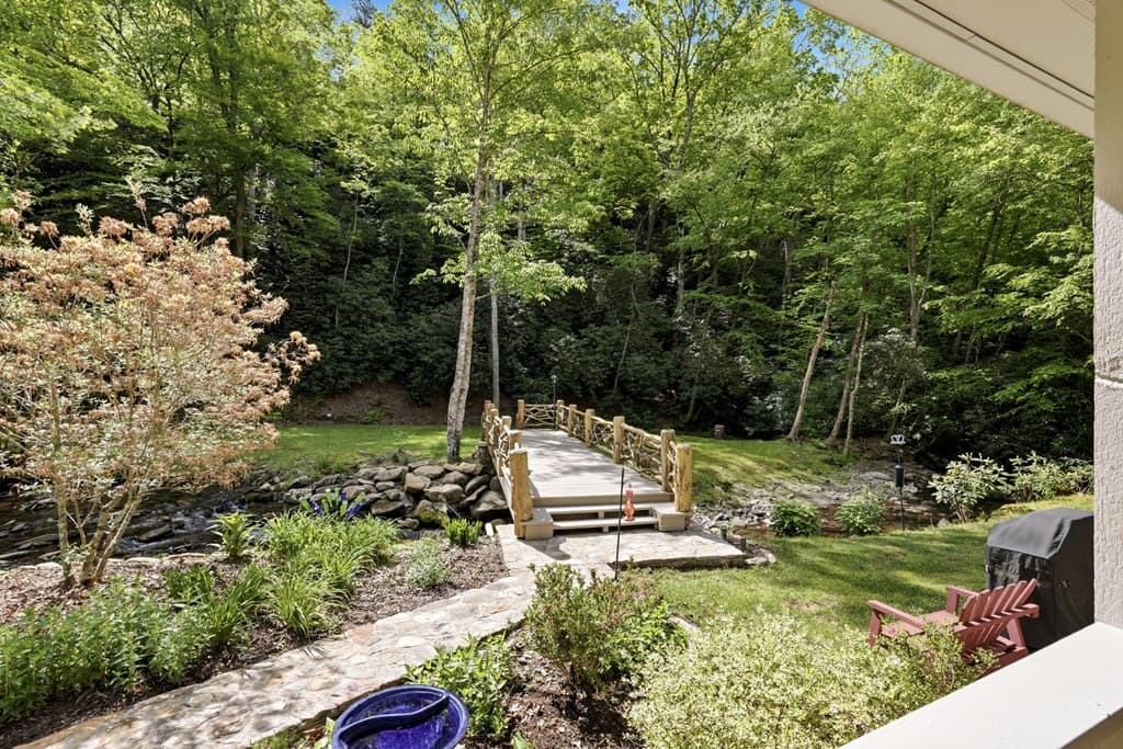 504 Compass Creek Drive, Hayesville NC 28904 - Photo