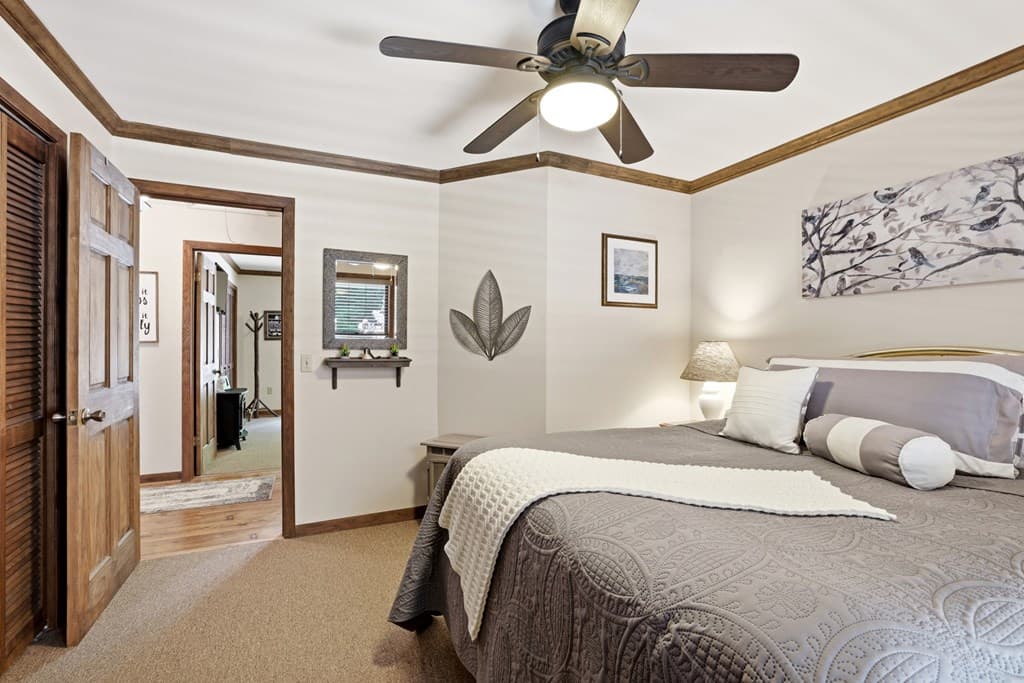 504 Compass Creek Drive, Hayesville NC 28904 - Photo