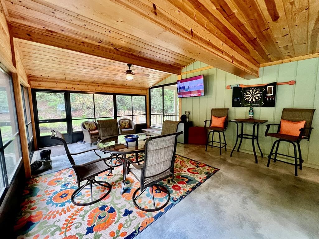 504 Compass Creek Drive, Hayesville NC 28904 - Photo