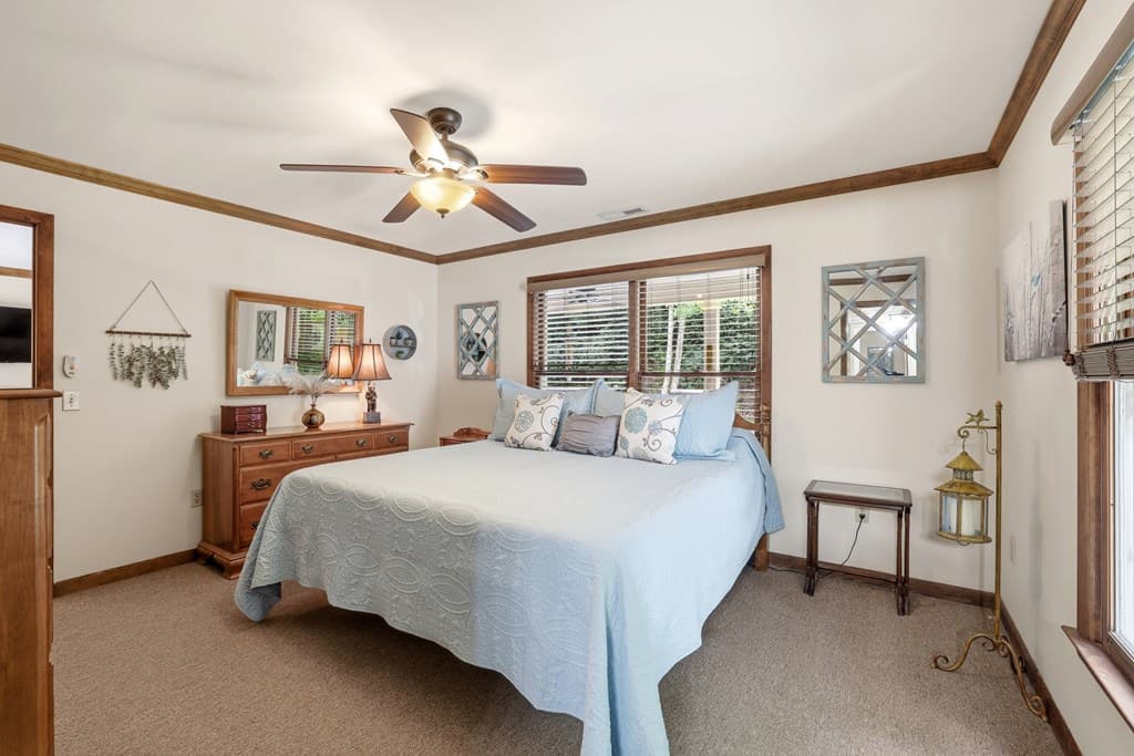 504 Compass Creek Drive, Hayesville NC 28904 - Photo