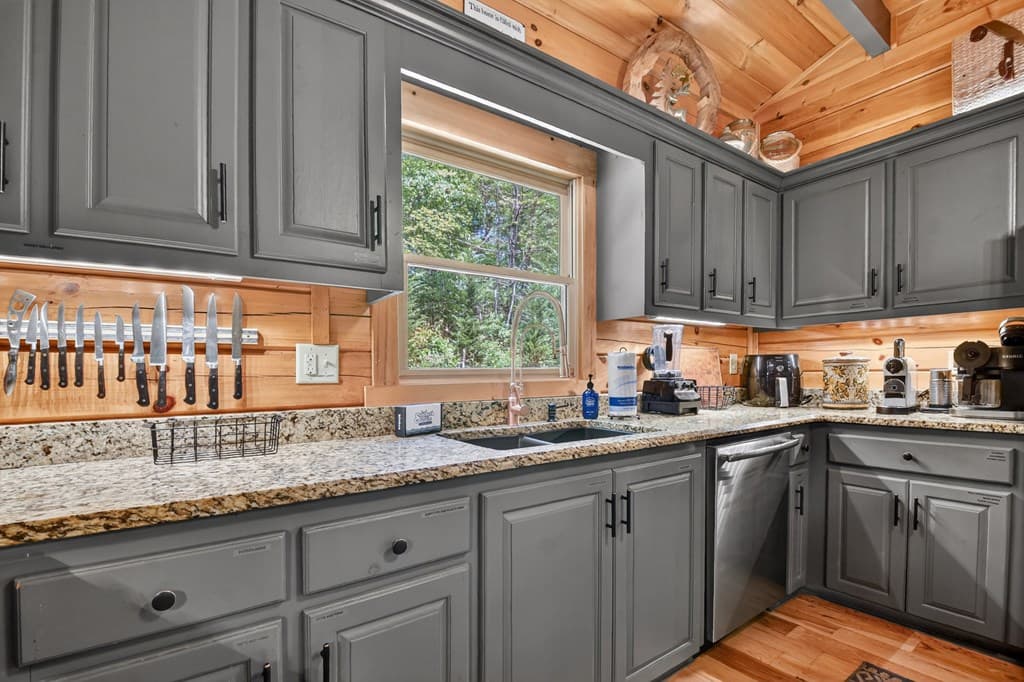 101 Overlook Road, Blue Ridge GA 30513 - Photo