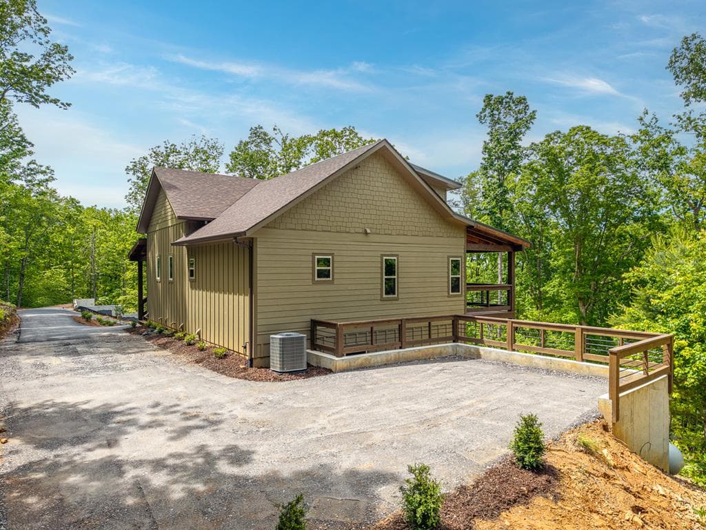 148 Virginia Drive, Blue Ridge GA 30513 - Photo