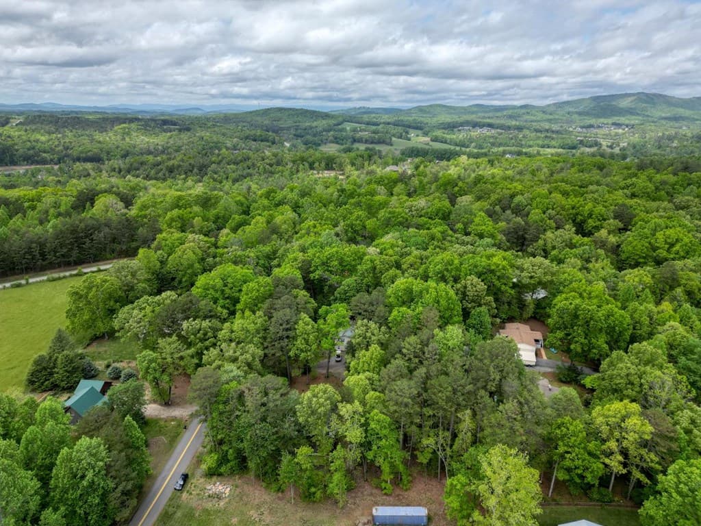 496 Forest Circle, Blairsville GA 30512 - Photo