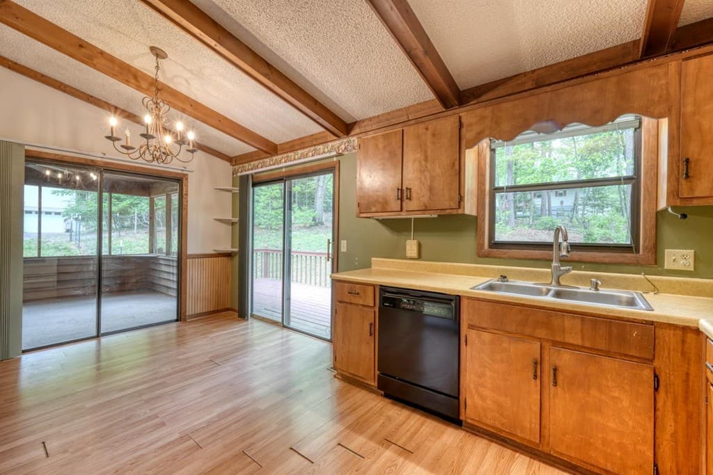 496 Forest Circle, Blairsville GA 30512 - Photo