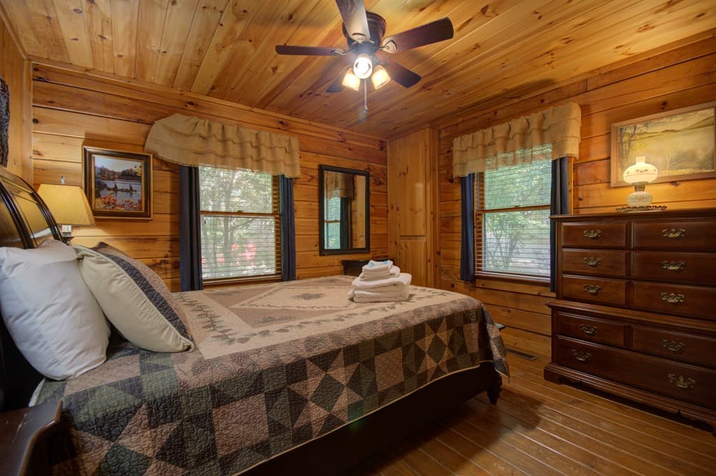 218 Bench Leg Road, Mineral Bluff GA 30559 - Photo