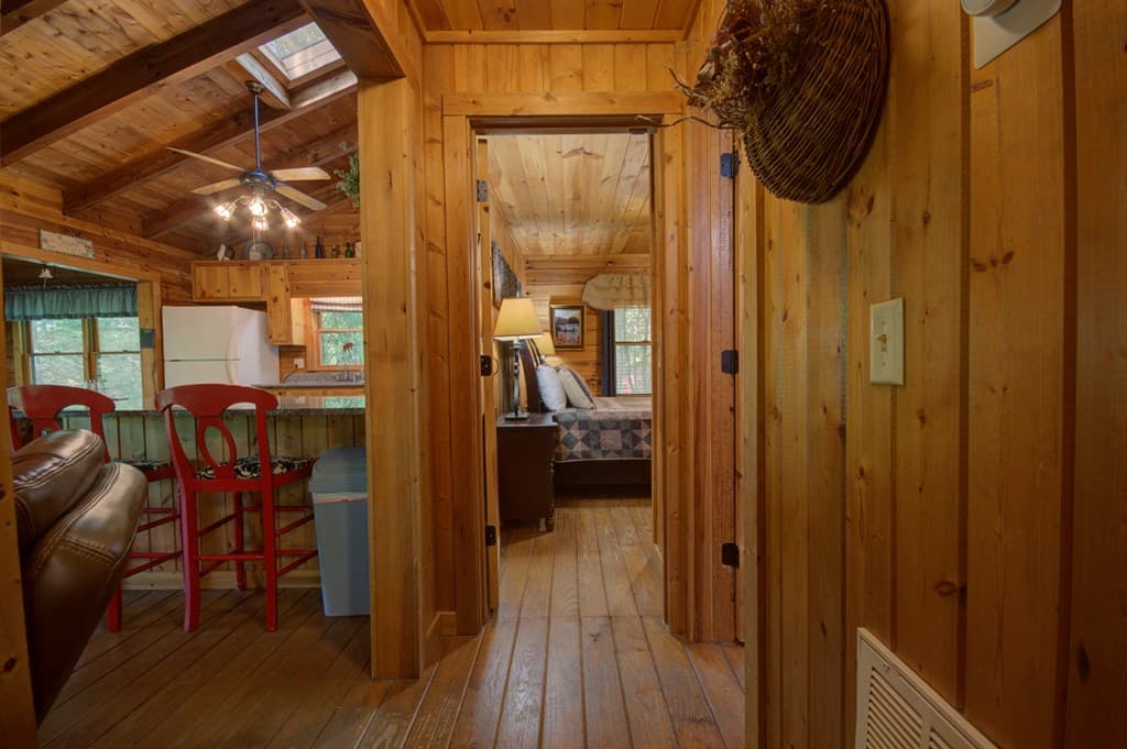 218 Bench Leg Road, Mineral Bluff GA 30559 - Photo