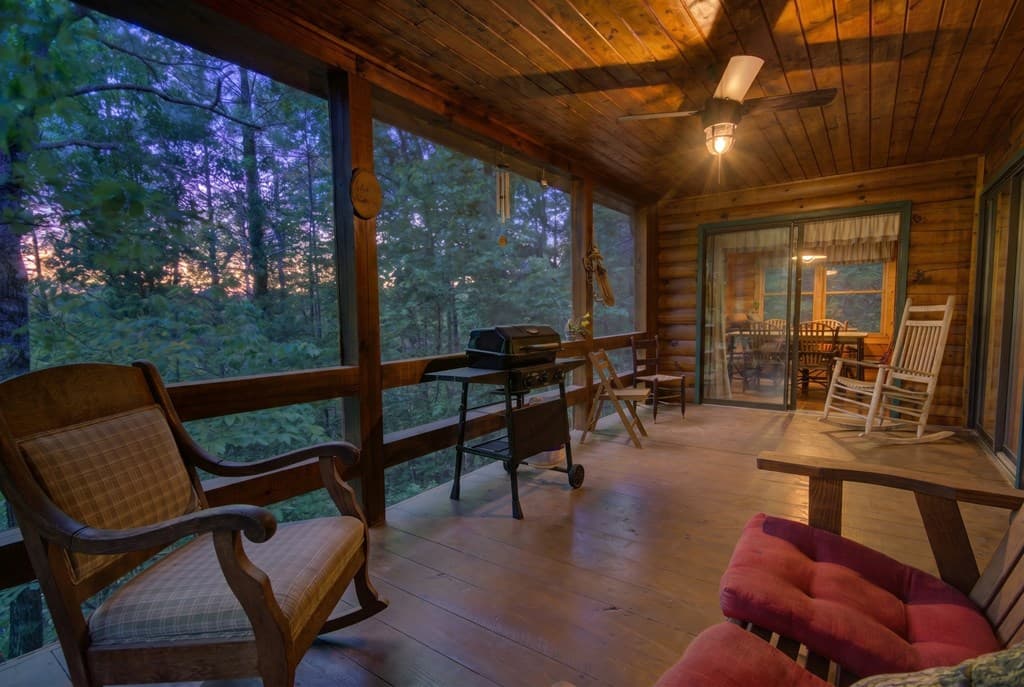 218 Bench Leg Road, Mineral Bluff GA 30559 - Photo