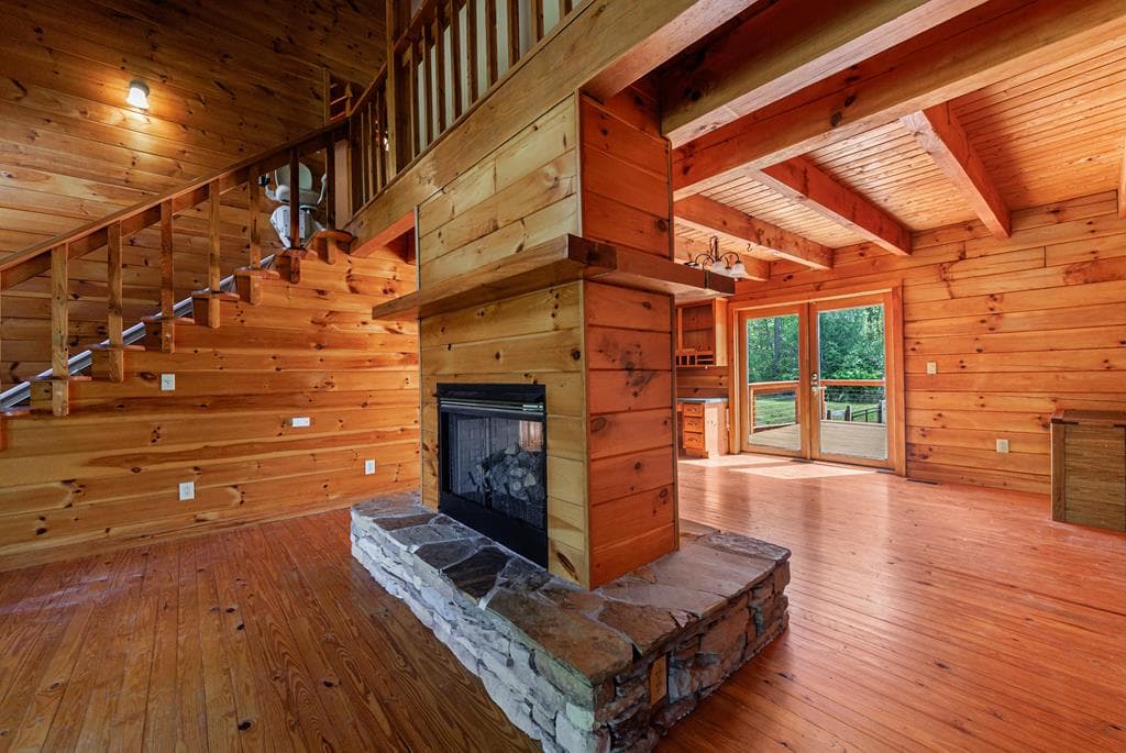 1881 E John Smith Road E, Blairsville GA 30512 - Photo