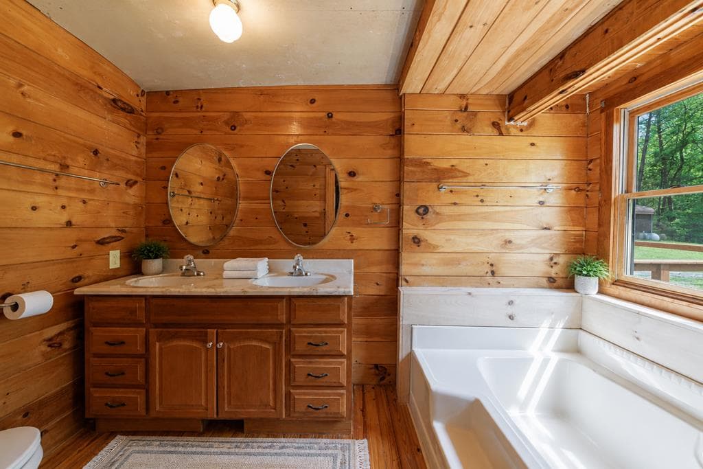 1881 E John Smith Road E, Blairsville GA 30512 - Photo