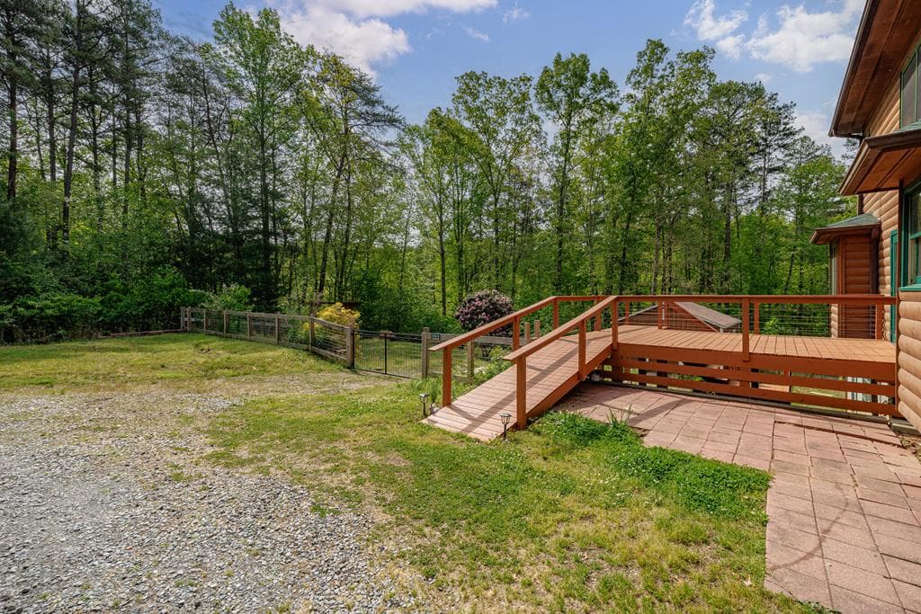 1881 E John Smith Road E, Blairsville GA 30512 - Photo