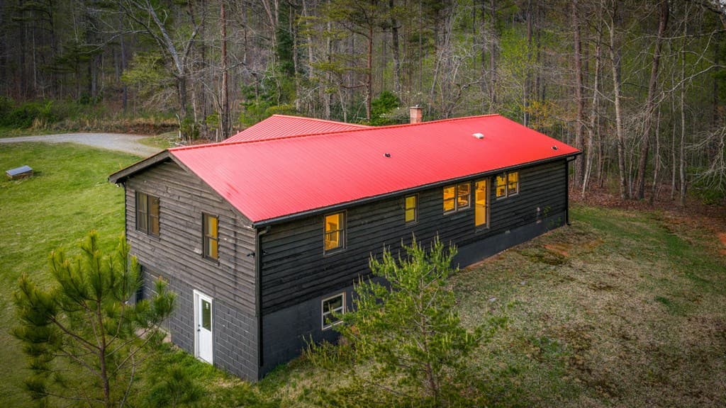 384 Maxwell Road, Blue Ridge GA 30513 - Photo