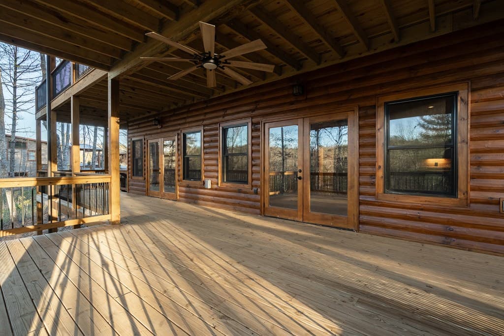 612 Kensington Drive, Mineral Bluff GA 30559 - Photo