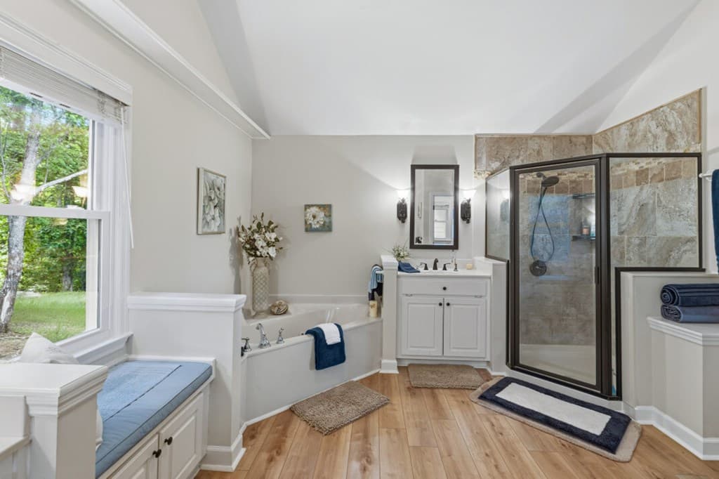 1925 Lakeview Summit Drive, Young Harris GA 30582 - Photo