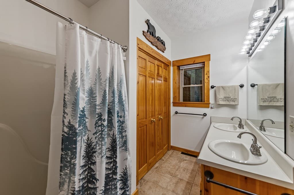 4396 W Hwy 382, Ellijay GA 30540 - Photo