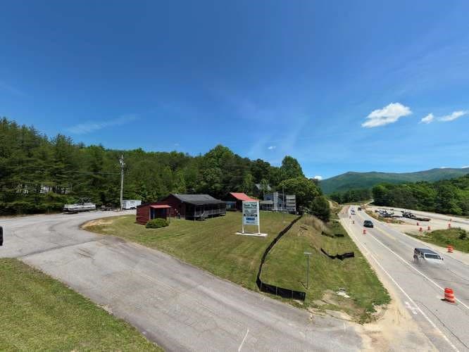 23 & 60 Greenbriar, Blairsville GA 30512 - Photo