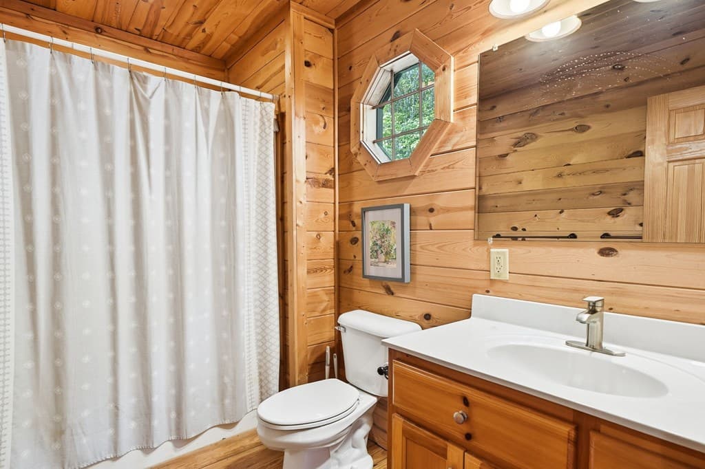 303 Pine Forest Loop, Blue Ridge GA 30513 - Photo